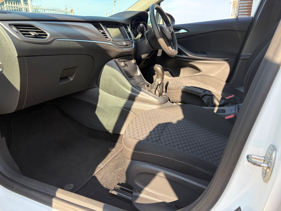 2017 Opel Astra 1L Petrol For Sale Images
