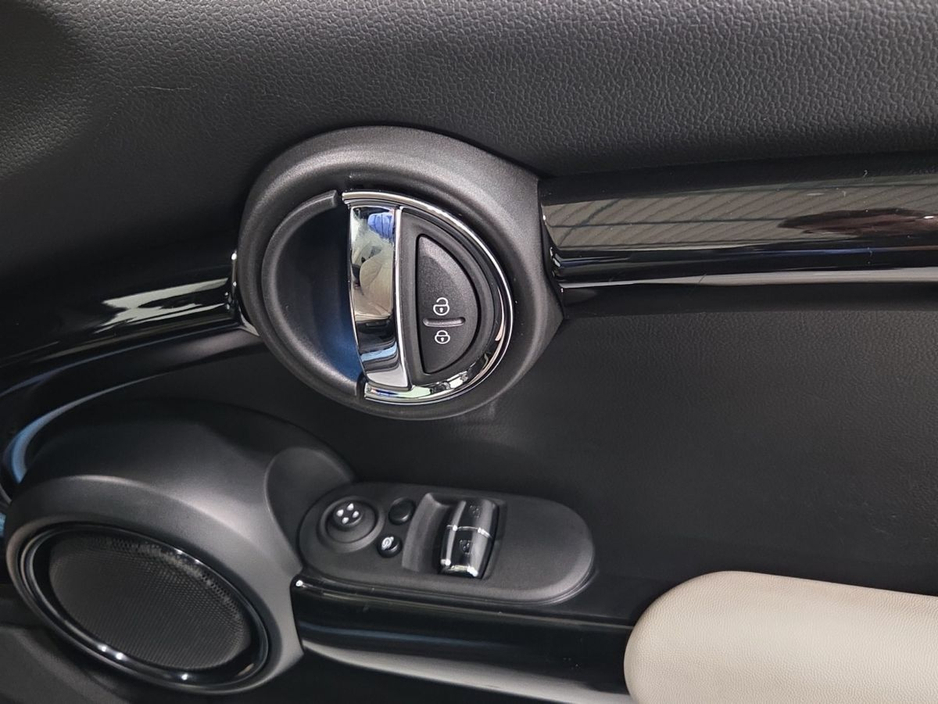 2023 MINI Hatch 0L Electric For Sale Images