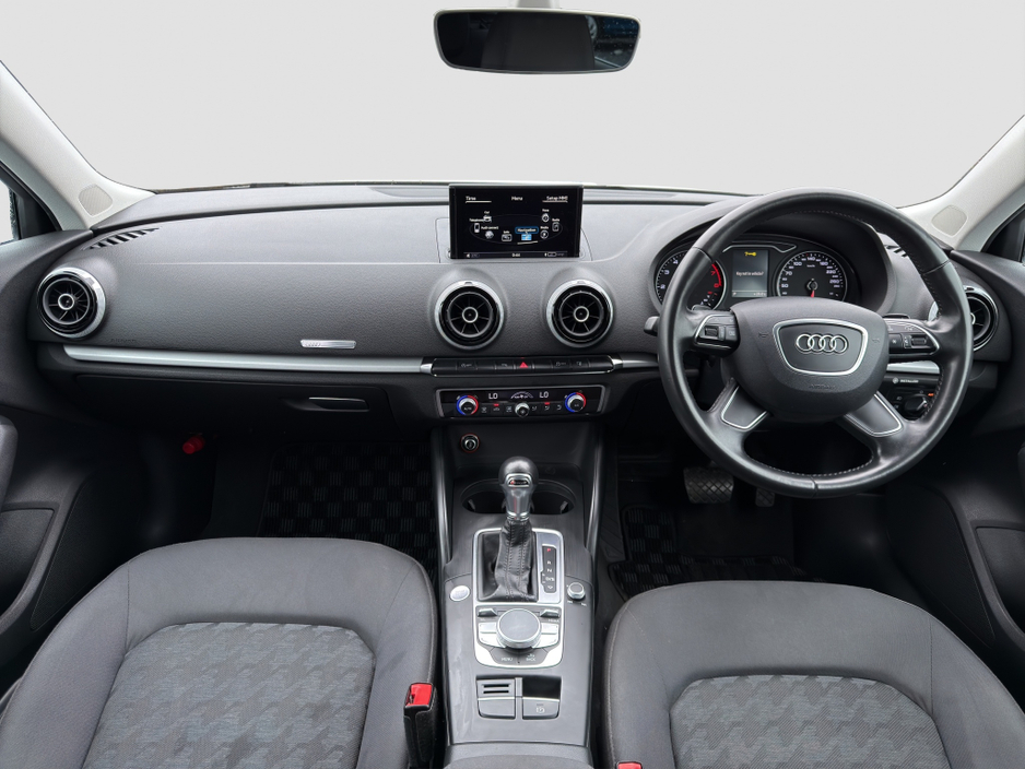 Audi A3 2016 Audi A3  Saloon 1.4 TFSi Automatic — thumbnail 13