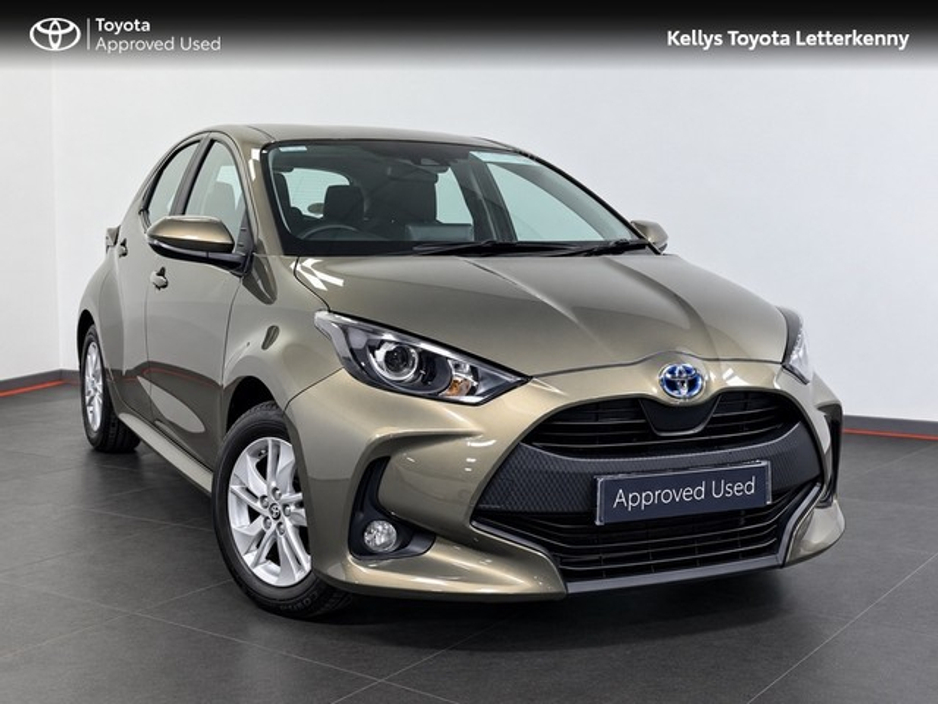 Toyota Yaris YARIS 1.5 HYBRID LUNA - IRISH CAR - NOT AN IMPORT - #68