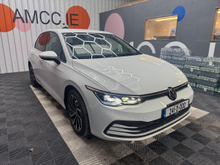 Volkswagen Golf 2024 VOLKSWAGEN GOLF 5d TDI ACTIVE ADVANCE PLATINUM ED 9000KM AUTOMATIC 2.0/ PARKING CAMERA/ CRUISE CONTROL/ PADDLE SHIFTERS/ AMBIENT LIGHTS AND MORE