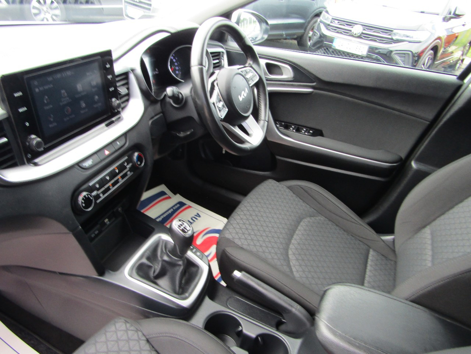 2024 Kia Ceed 1.6L Diesel Hybrid For Sale Images