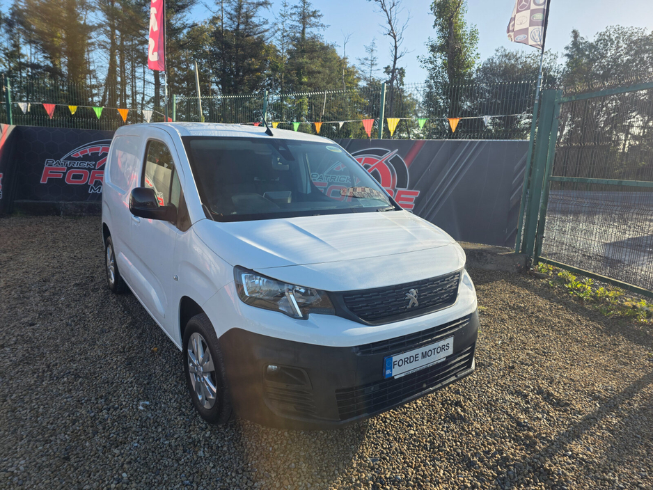 2021 Peugeot Partner