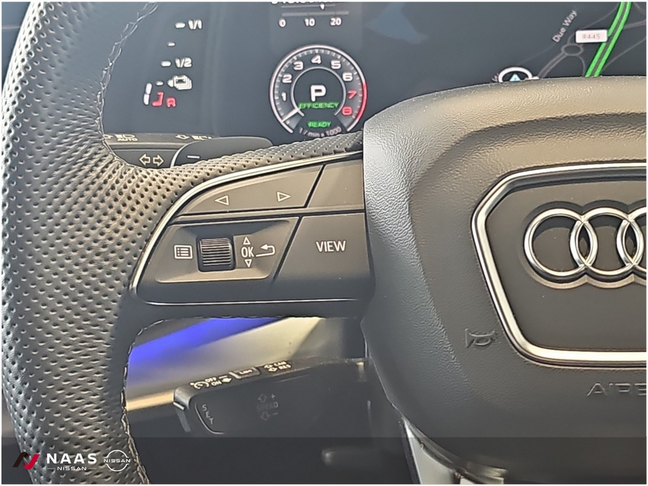 2025 Audi Q7 3L Petrol Plug-in Hybrid For Sale Images