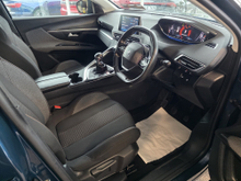 2021 Peugeot 3008 1.5L Diesel For Sale Images