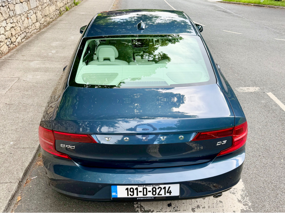 2019 Volvo S90 2L Diesel For Sale Images