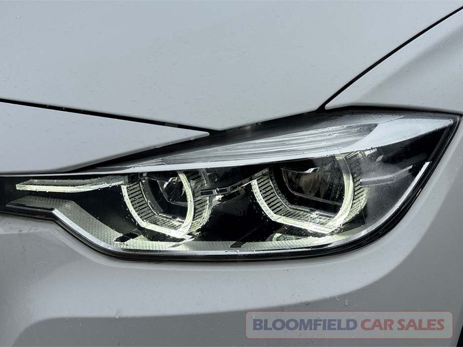 BMW 3 Series 320i MSPORT , AUTO // PRISTINE — thumbnail 15