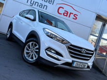 Hyundai Tucson 2.0 Diesel SE Nav 6 Speed...