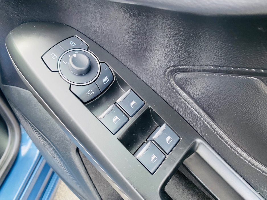 2023 Ford Focus 1.5L Diesel For Sale Images