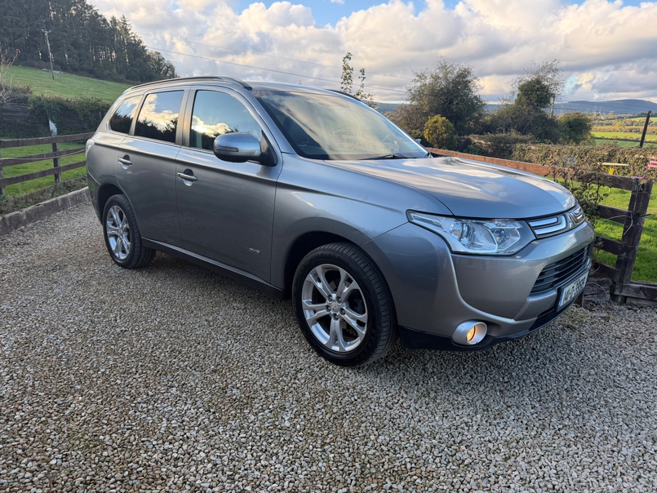 2014 Mitsubishi Outlander For Sale Images
