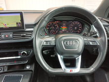 2021 Audi Q5 2L Petrol Plug-in Hybrid For Sale Images