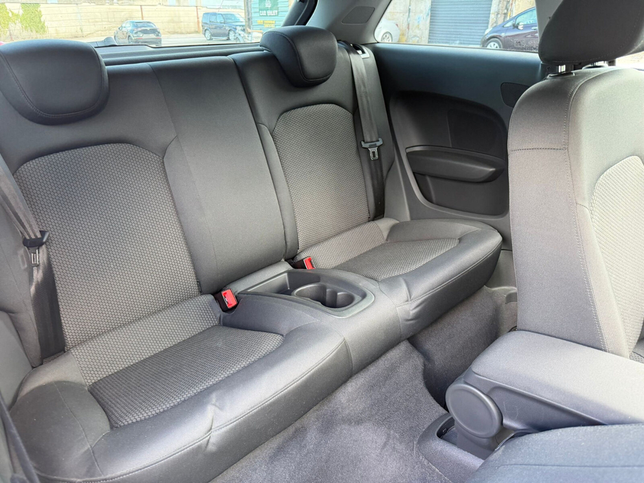 Audi A1 1.4 TFSI S TRONIC SPORT — thumbnail 16