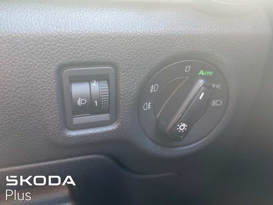 2023 Skoda Fabia 1L Petrol For Sale Images