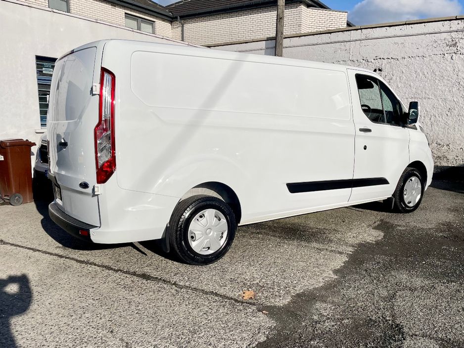 2022 Ford Transit Custom 2L Diesel For Sale Images