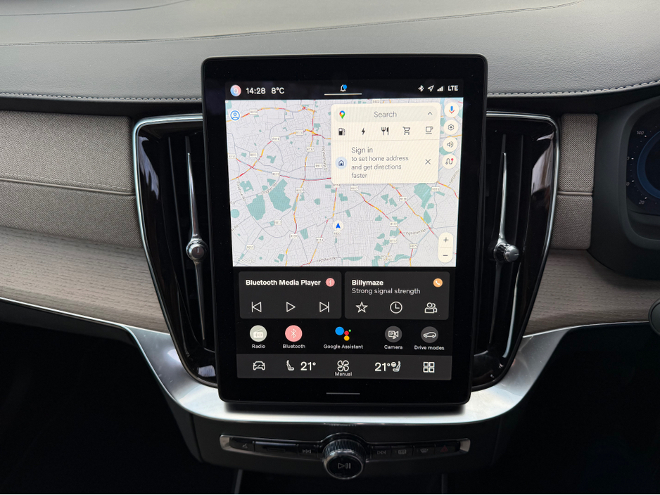 2025 Volvo XC90 2L Petrol Plug-in Hybrid For Sale Images