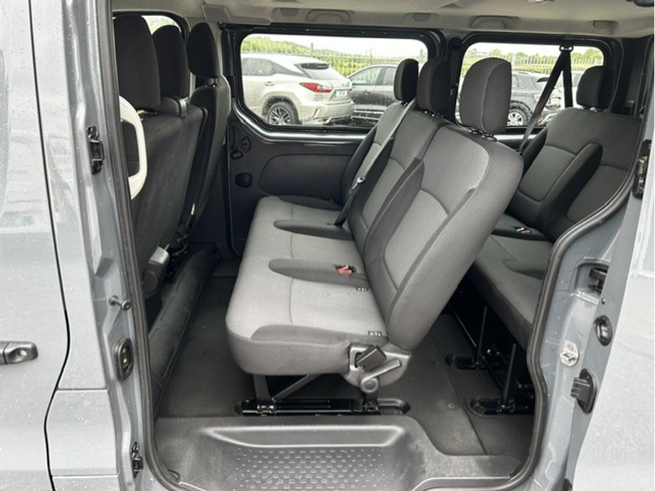 2023 Renault Trafic 2L Diesel For Sale Images