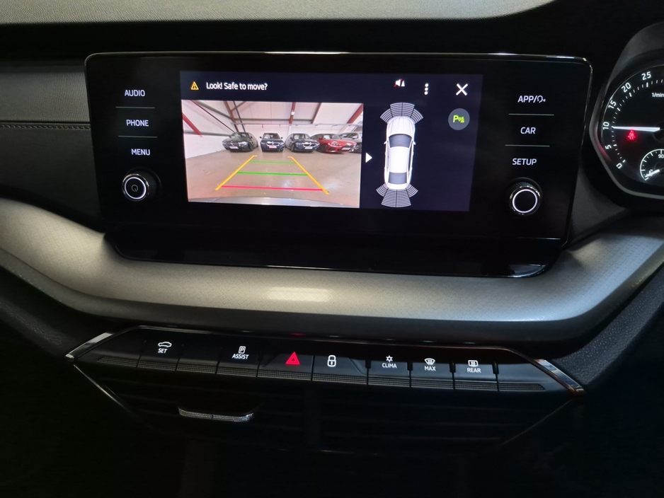 Skoda Octavia AMBITION 2.0 TDI Auto 115 — thumbnail 12