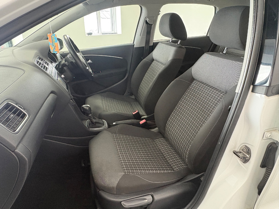 2015 Volkswagen Polo 1.2L Petrol For Sale Images