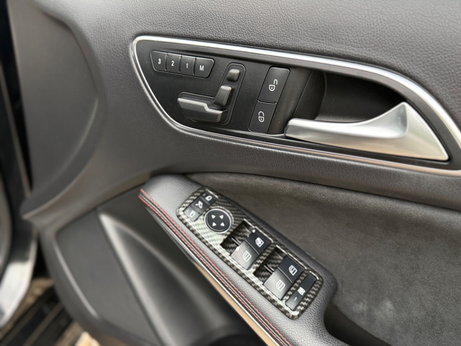 2013 Mercedes-Benz A Class 1.6L Petrol For Sale Images