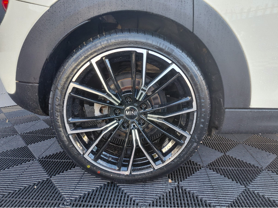 2015 MINI Cooper 1.2L Petrol For Sale Images