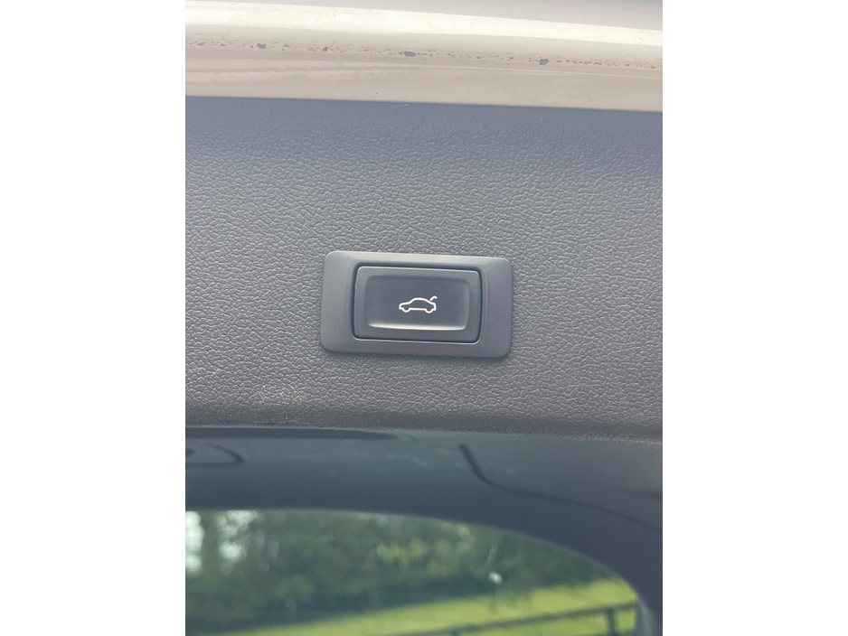 2014 Audi A4 2L Diesel For Sale Images