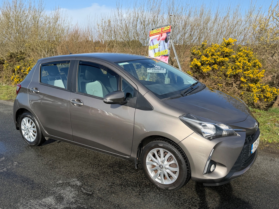 2017 Toyota Yaris 1L Petrol For Sale Images