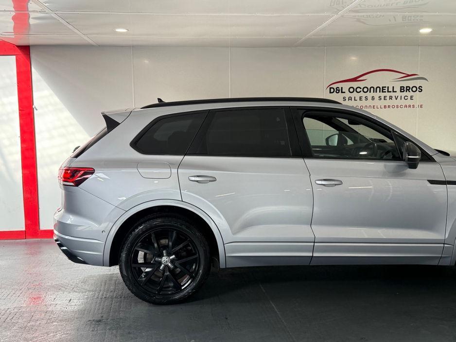 2019 Volkswagen Touareg 3L Diesel For Sale Images