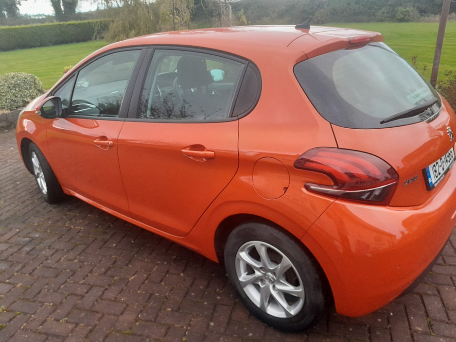Peugeot 208 ACTIVE 1.2 68 6.2 4DR — thumbnail 7