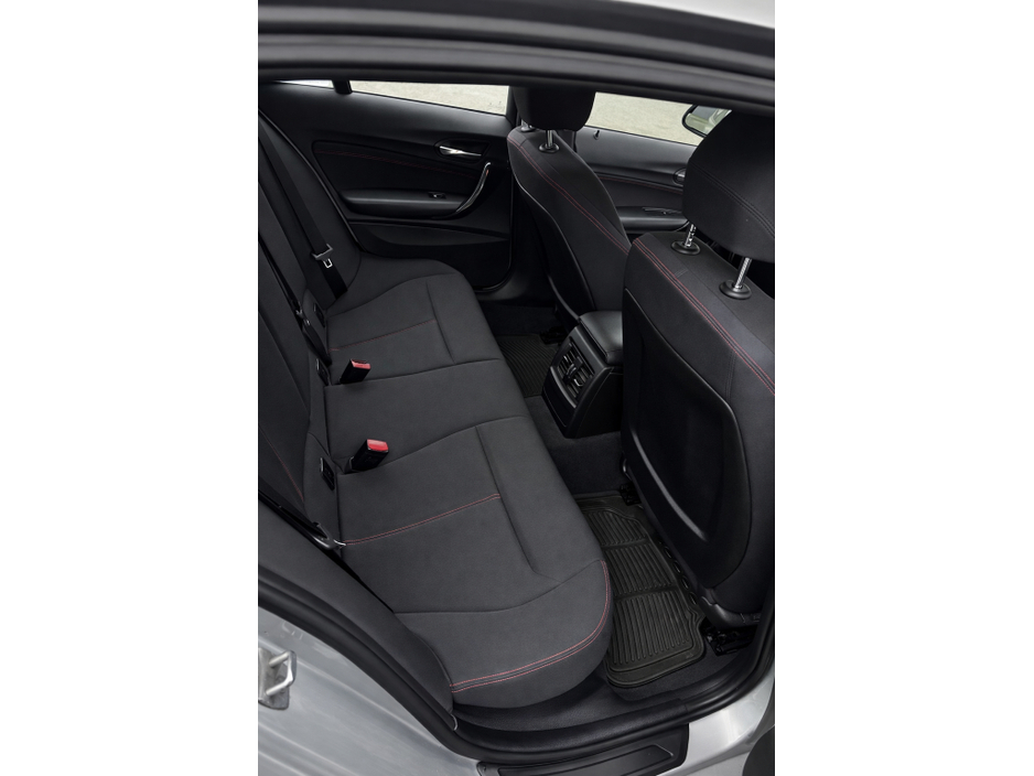 BMW 1 Series 116I DBA-1A16 5DR AUTO I — thumbnail 8