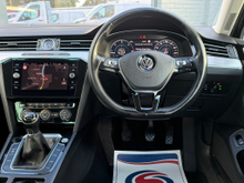 2020 Volkswagen Passat 2L Diesel For Sale Images