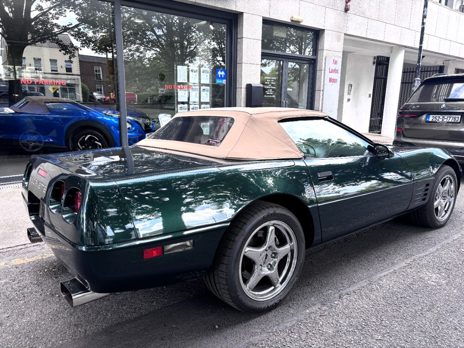 1993 Chevrolet Corvette 5.8L Petrol For Sale Images