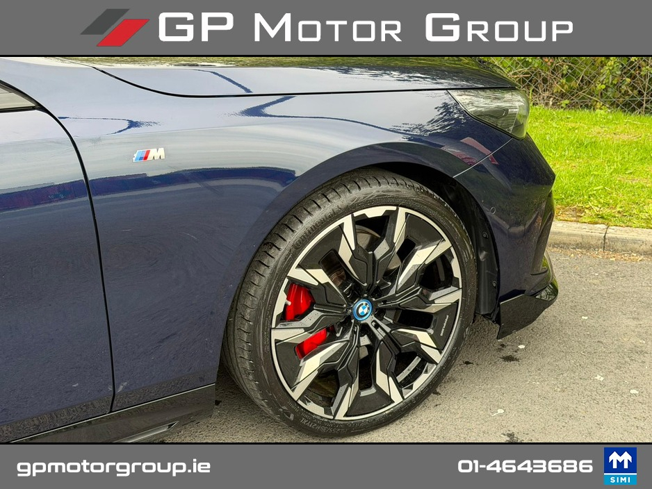 2024 BMW 5 Series 3L Petrol Plug-in Hybrid For Sale Images