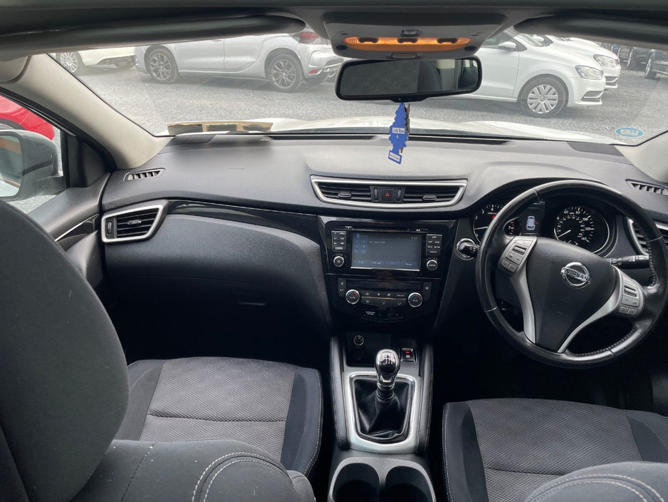 Nissan Qashqai 1.2 DIG-T ACENTA PREMI PREMIUM — thumbnail 10