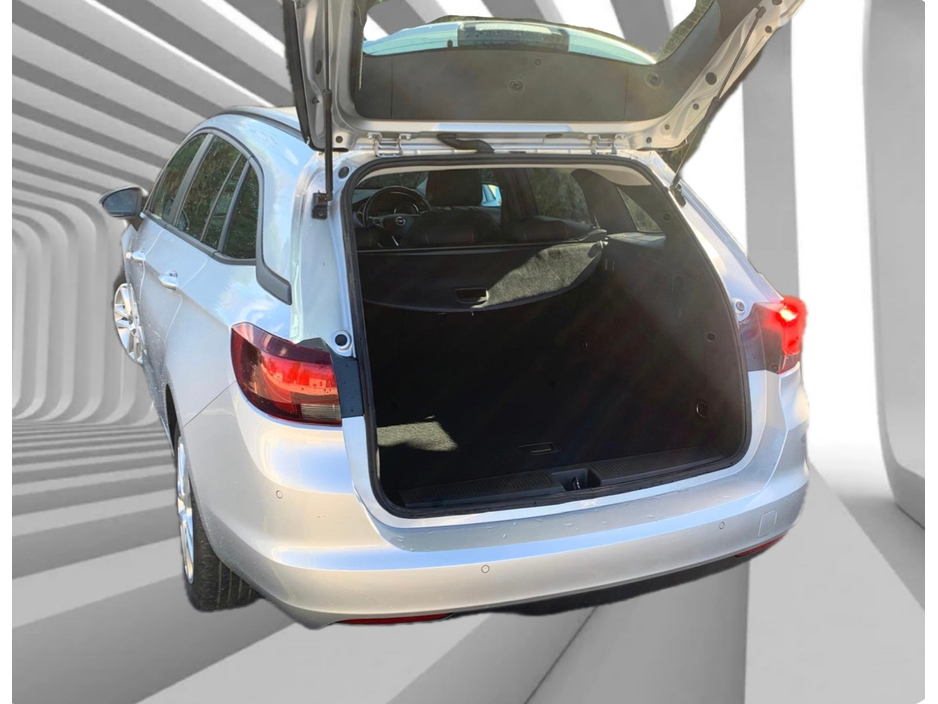 2022 Opel Astra 1.5L Diesel For Sale Images