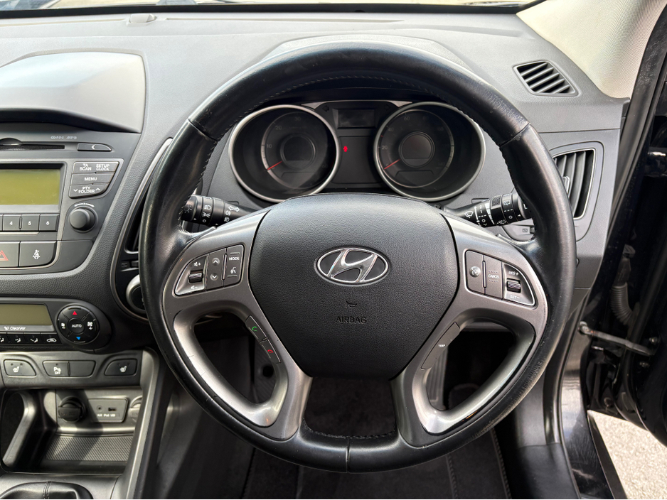 2014 Hyundai ix35 1.7L Diesel For Sale Images