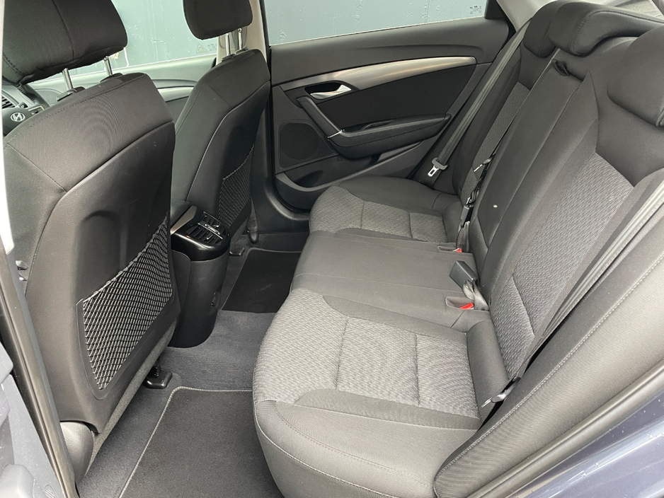 2016 Hyundai i40 1.7L Diesel For Sale Images