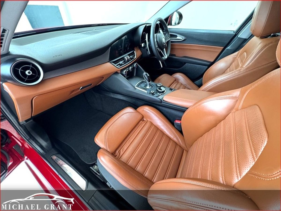 2019 Alfa Romeo Giulia 2.0L Petrol For Sale Images