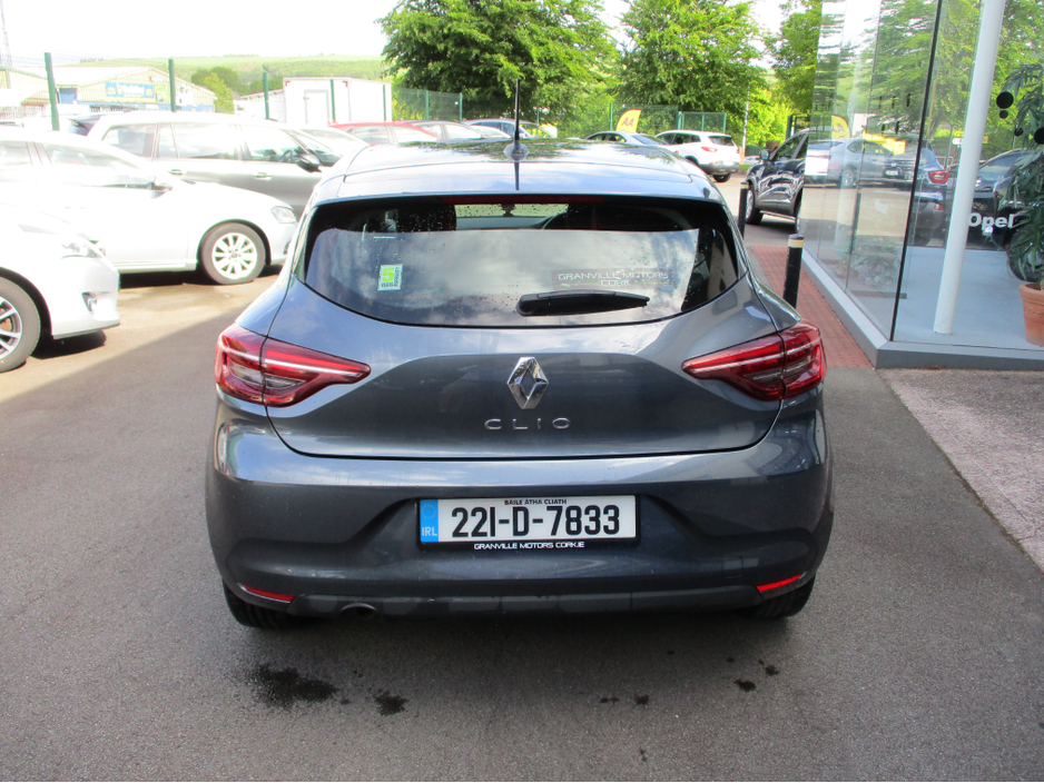 2022 Renault Clio 1L Petrol For Sale Images
