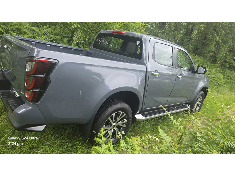 2025 Isuzu D-MAX 1.9L Diesel For Sale Images