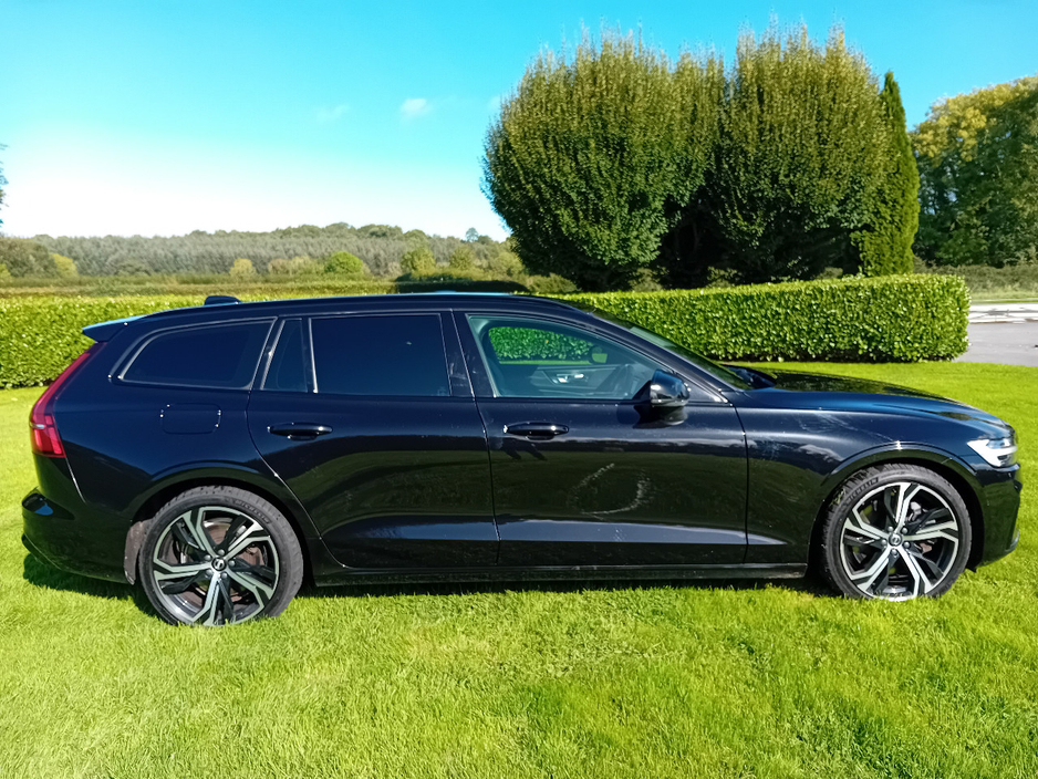 2023 Volvo V60 2L Petrol Plug-in Hybrid For Sale Images