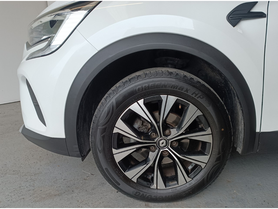 2023 Renault Captur 1L Petrol For Sale Images