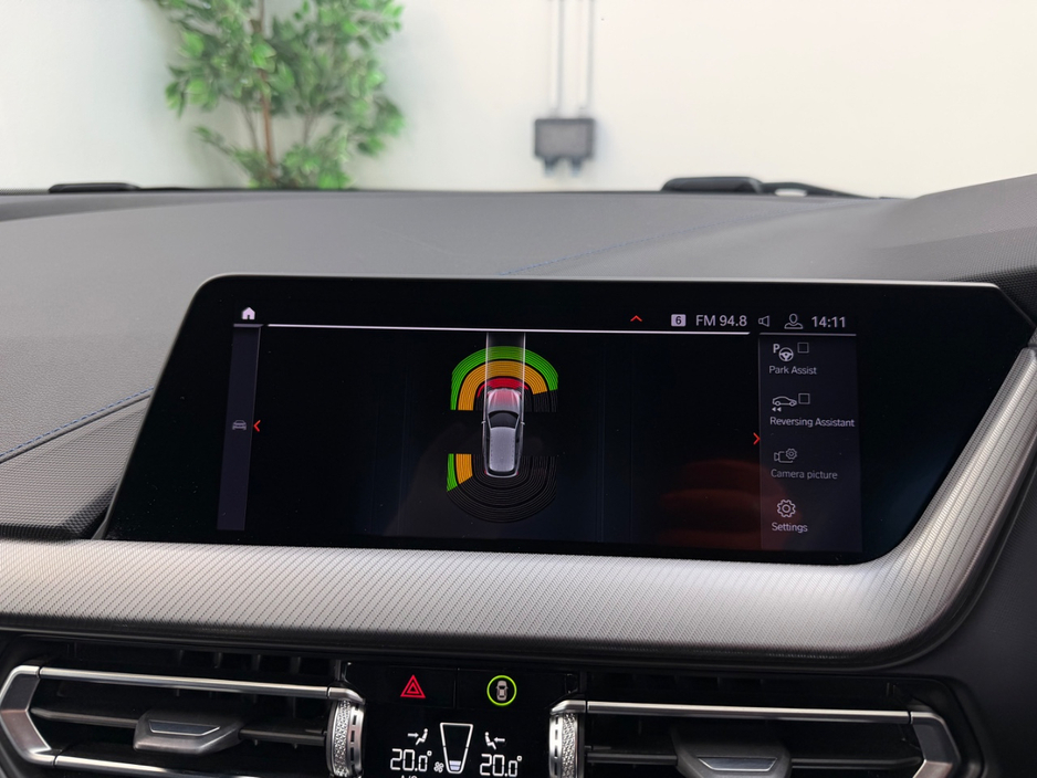 BMW 1 Series 118D M-SPORT M-PERFORMANCE PLUS 150 BHP DIESEL AUTOMATIC // APPLE CARPLAY // LED MATRIX LIGHTING // VIRTUAL DASH // ELECTRIC HALF LEATHER // PARK ASSIST W/REVERSING CAMERA // AA APPROVED DEALER 2026 — thumbnail 37