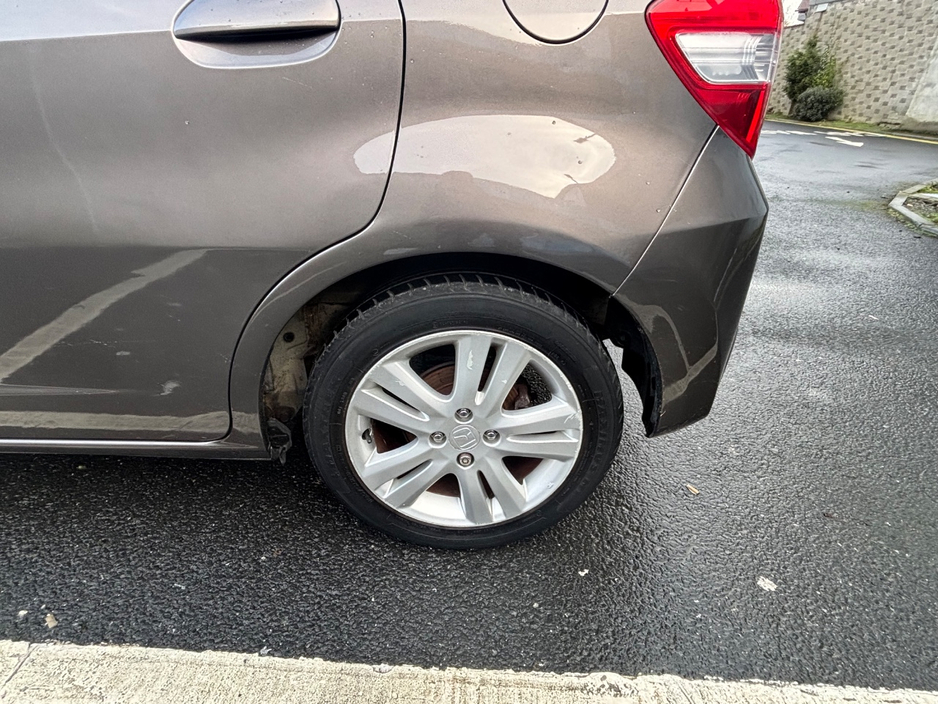 Honda Jazz 1.4 I V-TEC ES + 5DR VTEC ES+ — thumbnail 6