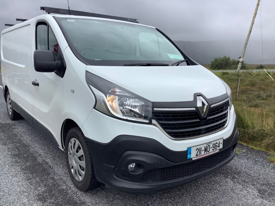 2021 Renault Trafic 2L Diesel For Sale Images