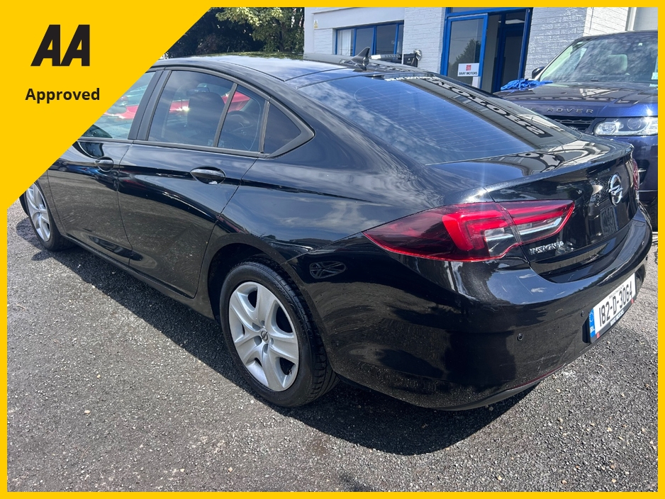 Opel Insignia 2018 OPEL INSIGNIA 1.6d TURBO SC NEW MODEL — thumbnail 5