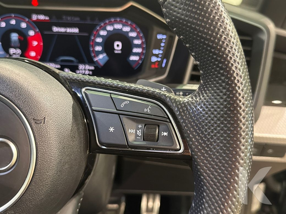 Audi A1 1.5 TFSI AUTOMATIC S LINE - UPGRADED FACTORY ALLOYS - FLAT BOTTOM STEERING WHEEL - HEATED SEATS - DIGITAL DASH — thumbnail 20