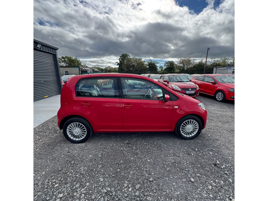 Volkswagen up! — thumbnail 10