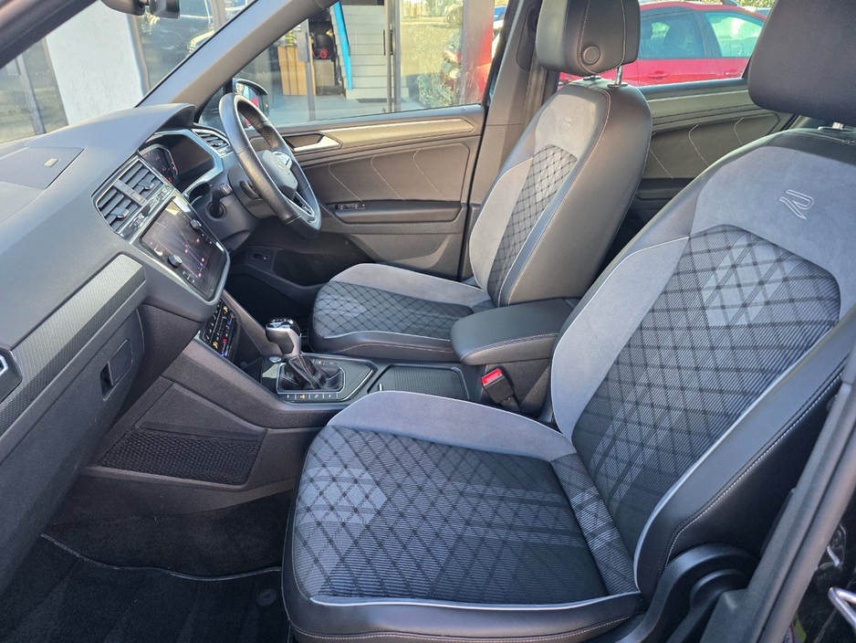 2023 Volkswagen Tiguan 1.4L Petrol Plug-in Hybrid For Sale Images