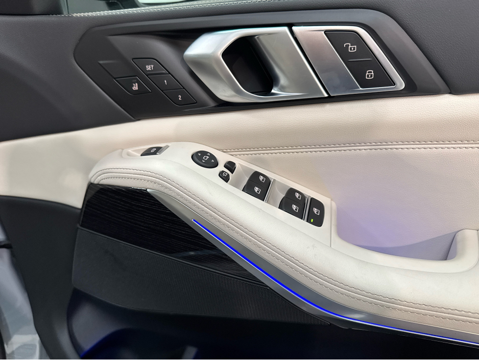 2025 BMW X5 3.0L Diesel For Sale Images