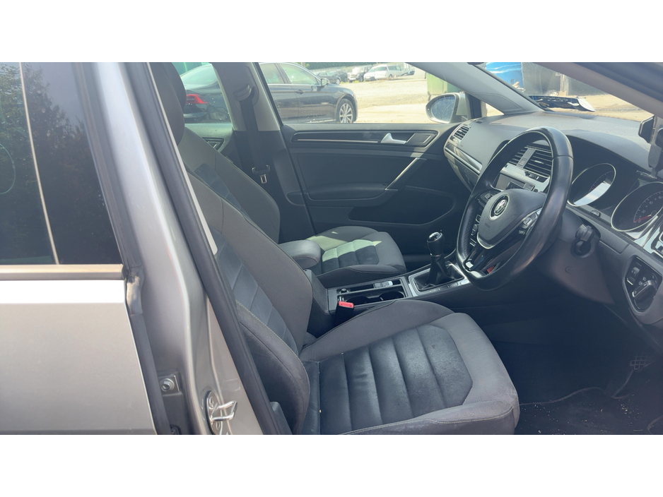 2016 Volkswagen Golf 1.6L Diesel For Sale Images